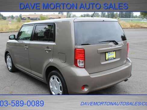Used 2012 Scion xB image 3