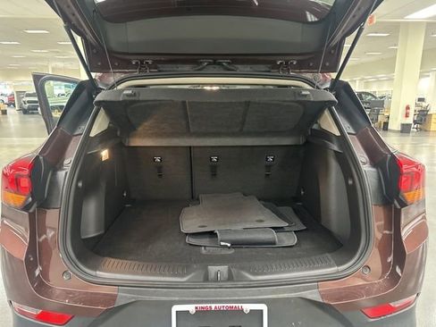 Used 2022 Buick Encore GX Select image 21