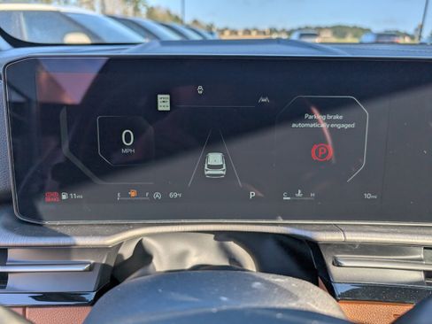 New 2026 Kia Sportage X-Line AWD/4WD image 13