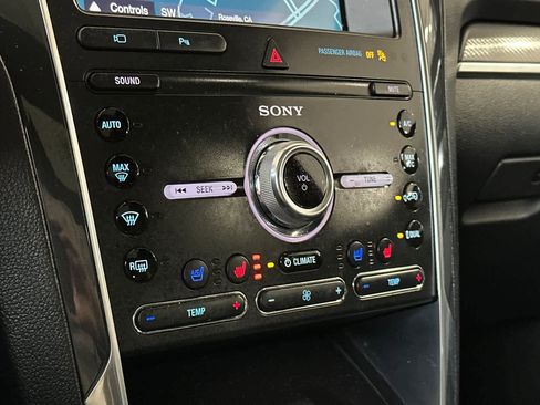 Used 2019 Ford Explorer Sport w/ Equipment Group 401A image 23