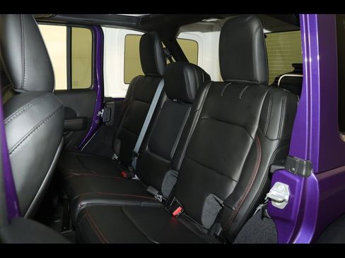 New 2026 Jeep Wrangler Unlimited Rubicon AWD/4WD image 25