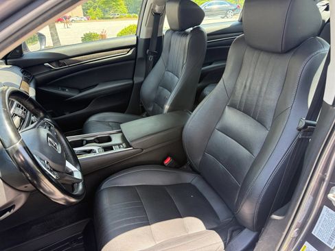 Used 2020 Honda Accord EX-L image 37