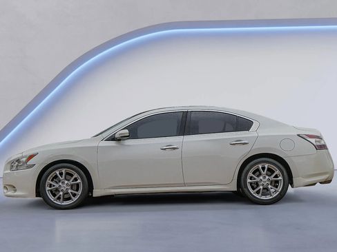 Used 2014 Nissan Maxima 3.5 SV w/ Premium Package image 16