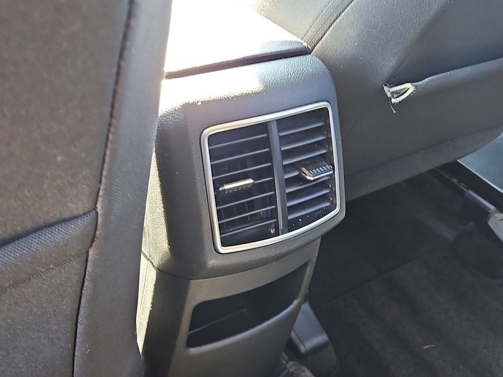Used 2024 Kia Sportage LX FWD image 11