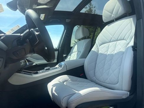New 2026 BMW X5 M60i w/ Executive Package AWD/4WD image 10