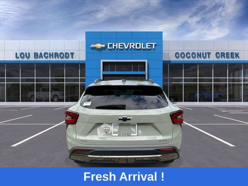 Used 2025 Chevrolet Trax ACTIV w/ Driver Confidence Package FWD image 7