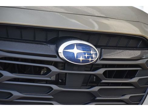 Certified 2025 Subaru Outback Onyx Edition image 10