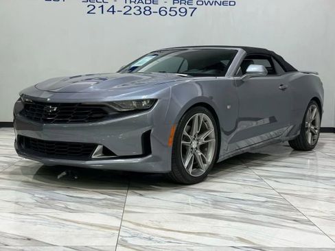 Used 2019 Chevrolet Camaro LT image 2