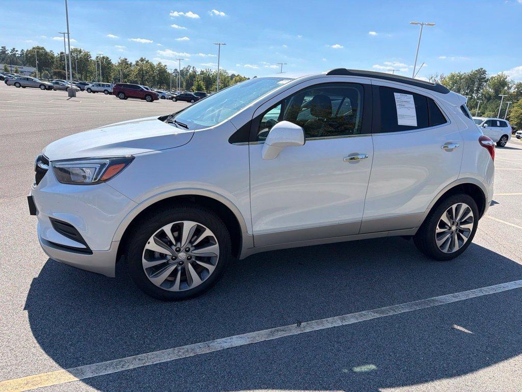 Used 2020 Buick Encore Preferred AWD/4WD image 22
