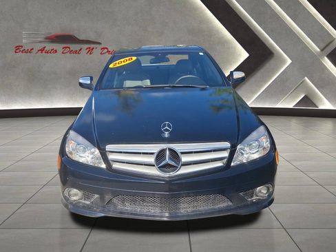 Used 2008 Mercedes-Benz C 300 Luxury image 3