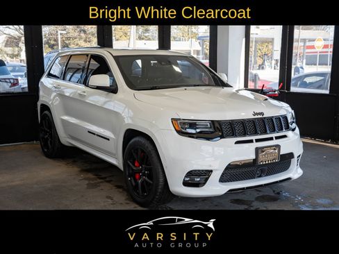 Used 2020 Jeep Grand Cherokee SRT w/ Trailer Tow Group IV AWD/4WD image 3