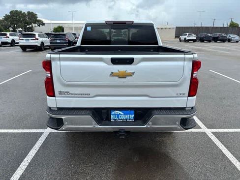 Used 2024 Chevrolet Silverado 1500 LTZ w/ LTZ Convenience Package II RWD image 4