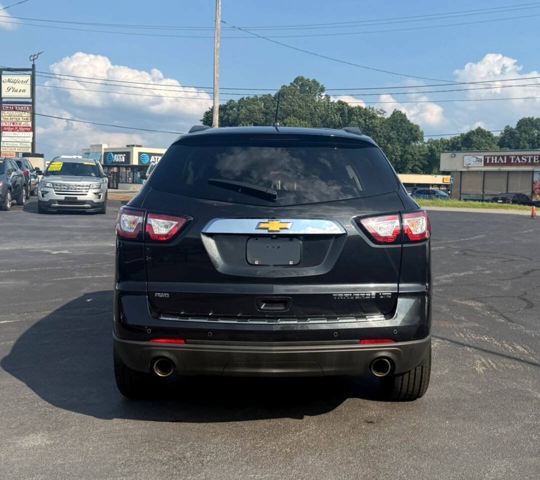 Used 2015 Chevrolet Traverse LTZ AWD/4WD image 4