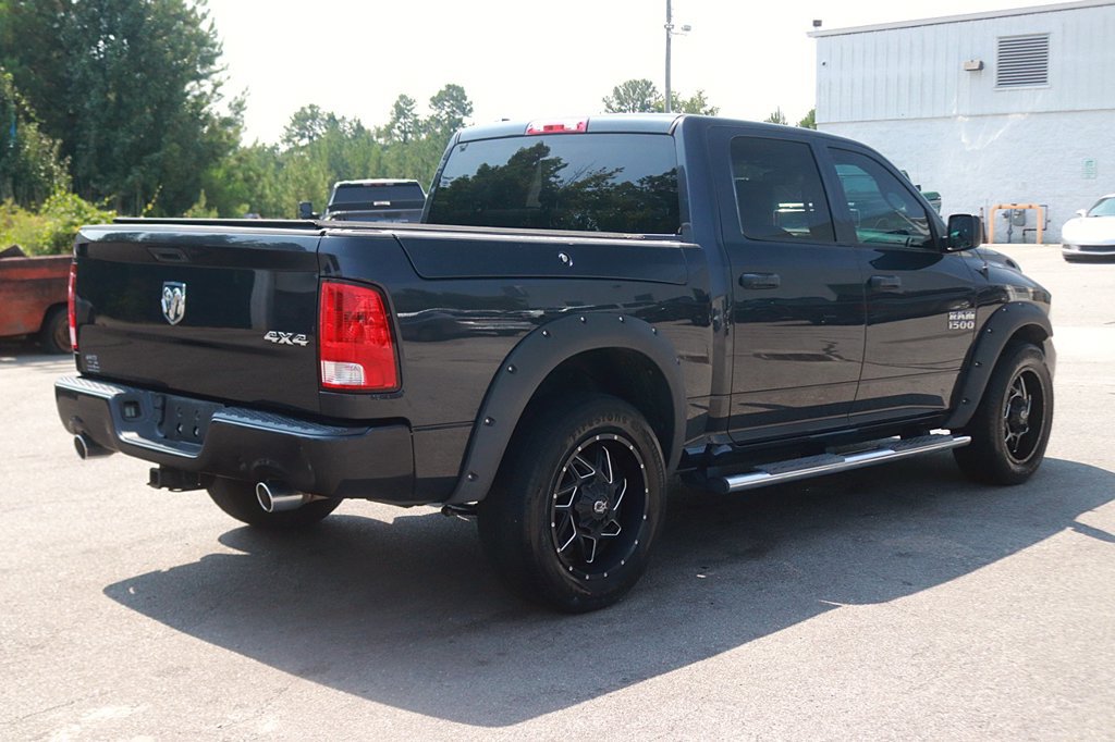 Used 2015 RAM 1500 Express AWD/4WD image 7