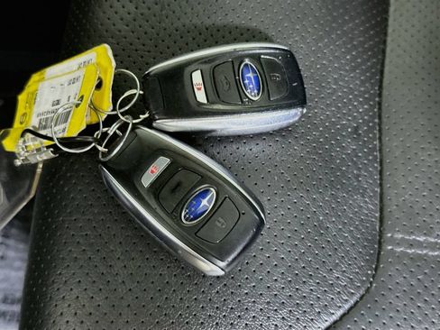 Used 2021 Subaru Forester Limited AWD/4WD image 36