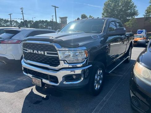 Used 2022 RAM 2500 Big Horn w/ Level A Equipment Group AWD/4WD image 3