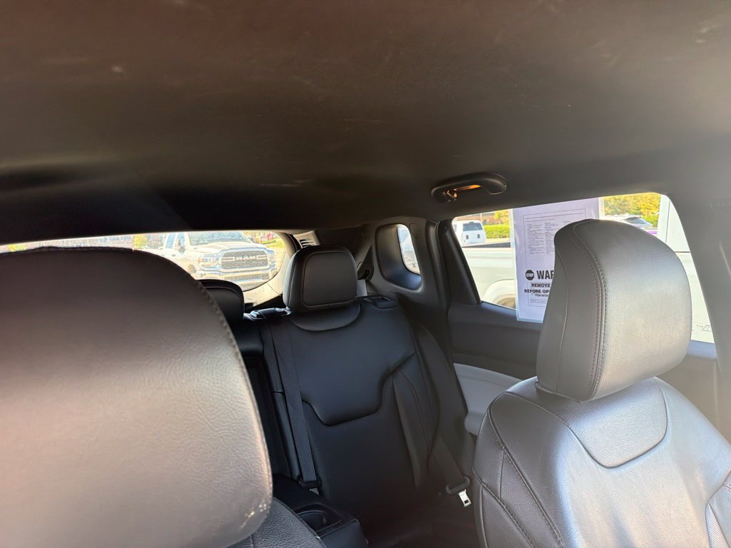 Used 2023 Jeep Compass Limited AWD/4WD image 36