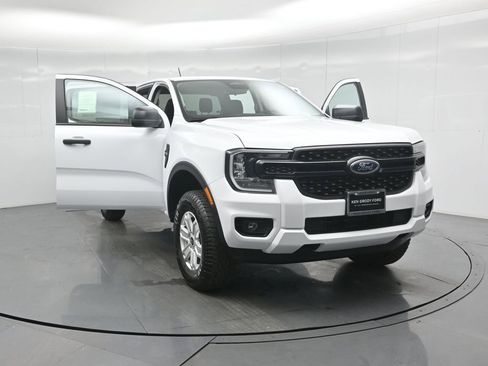 New 2025 Ford Ranger XL image 28