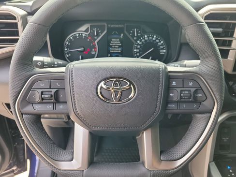 New 2026 Toyota Tundra SR5 AWD/4WD image 18