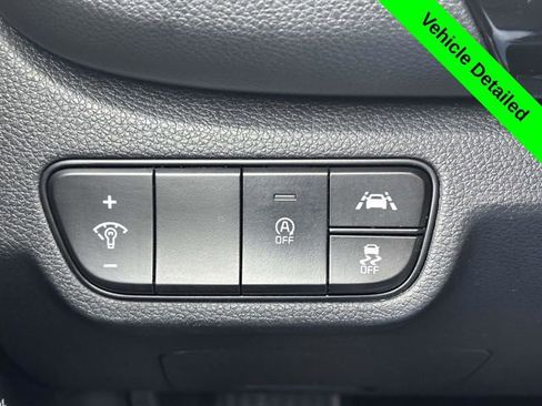 Used 2021 Kia Seltos EX image 12