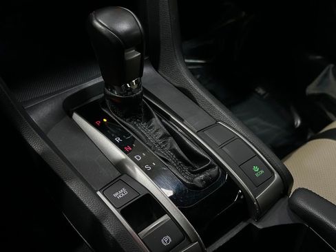 Used 2018 Honda Civic Sport Touring image 23