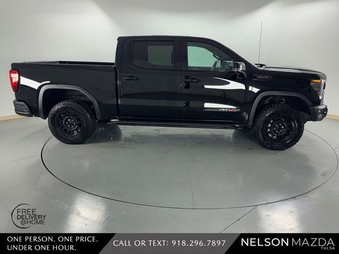 Used 2023 GMC Sierra 1500 AT4X AWD/4WD image 5