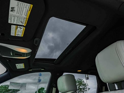 Used 2019 INFINITI QX60 Luxe w/ Limited Package image 15