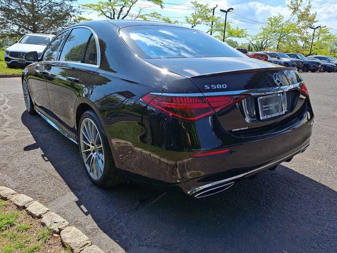 Certified 2023 Mercedes-Benz S 580 4MATIC Sedan image 4