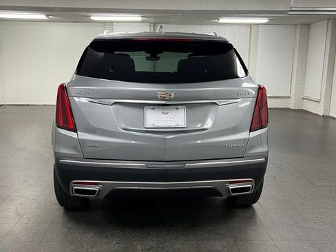 Used 2025 Cadillac XT5 Premium Luxury w/ Technology Package AWD/4WD image 4