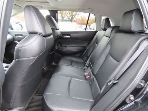 Used 2024 Toyota Corolla Cross XLE image 13