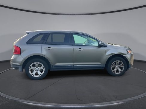 Used 2012 Ford Edge SEL FWD image 9