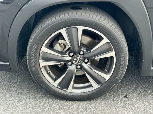 Used 2019 Lexus UX 200 w/ Accessory Package 2 FWD image 14