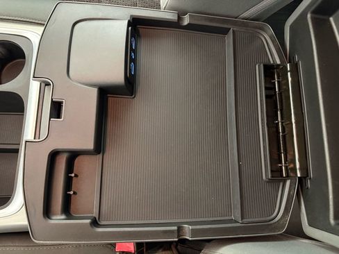 Used 2018 RAM 1500 Big Horn image 33