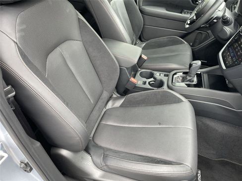 Certified 2025 Subaru Forester Touring AWD/4WD image 18