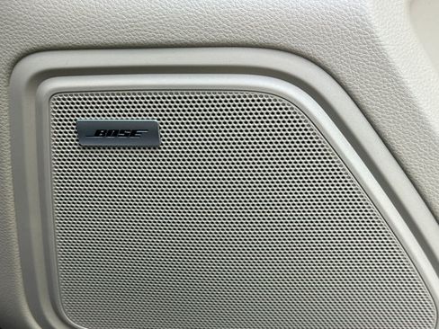 New 2026 Porsche Macan AWD/4WD image 20