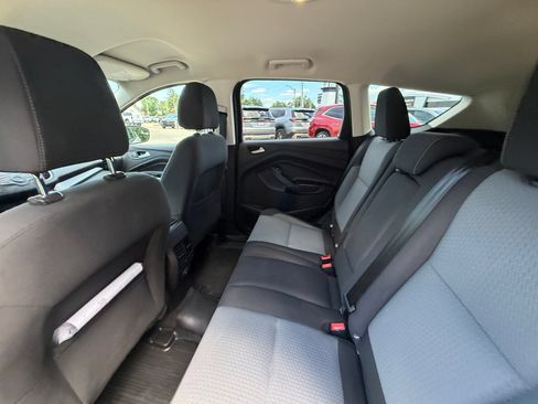 Used 2017 Ford Escape SE AWD/4WD image 5