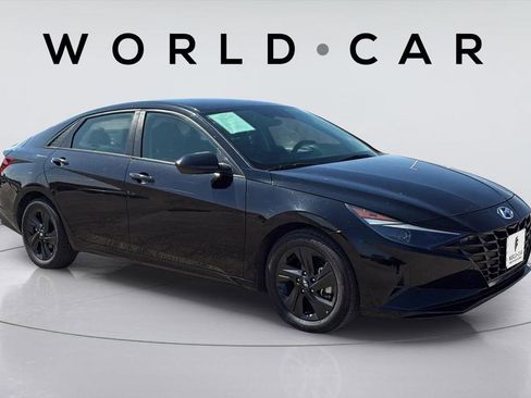 Used 2021 Hyundai Elantra SEL image 6