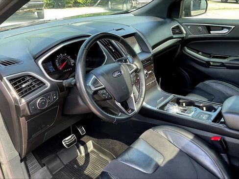 Used 2019 Ford Edge ST w/ Equipment Group 401A AWD/4WD image 8