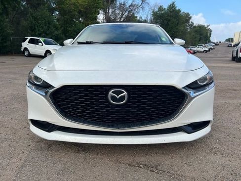 Used 2019 MAZDA MAZDA3 Sedan FWD image 9