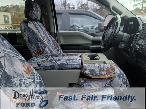 Used 2016 Ford F150 XLT image 5