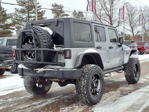 Used 2014 Jeep Wrangler Unlimited Sport image 4