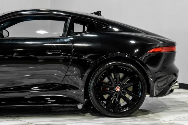 Used 2016 Jaguar F-TYPE R AWD/4WD image 17