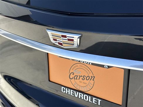 Used 2025 Cadillac XT6 Premium Luxury image 31