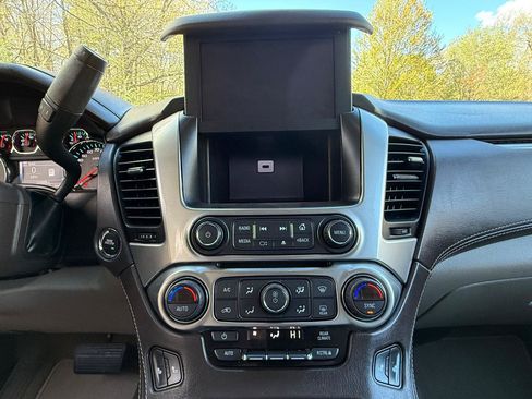 Used 2019 Chevrolet Tahoe LT AWD/4WD image 21