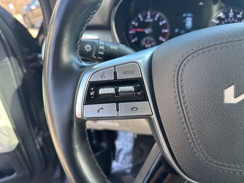 Used 2022 Kia Telluride EX w/ EX Premium Package image 15