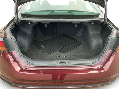 Used 2024 Nissan Altima 2.5 SV image 20