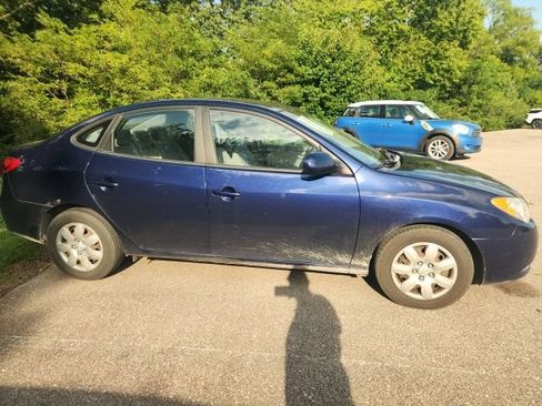 Used 2008 Hyundai Elantra Sedan FWD image 3