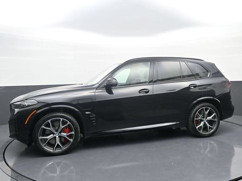 New 2026 BMW X5 xDrive50e w/ Executive Package AWD/4WD image 4