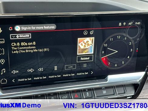 Used 2025 GMC Sierra 1500 SLT image 23