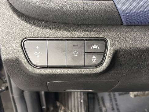 Certified 2023 Kia Seltos Nightfall Edition image 29